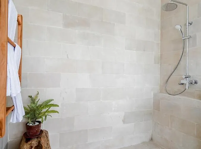 Symphony White By Balisuperhost Villa Ubud