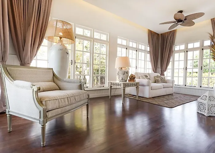 Villa Symphony White By Balisuperhost