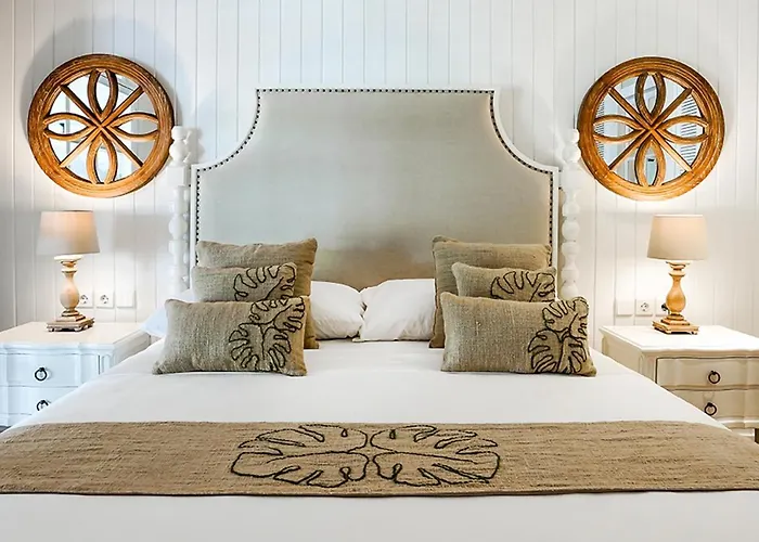 Symphony White By Balisuperhost Villa *